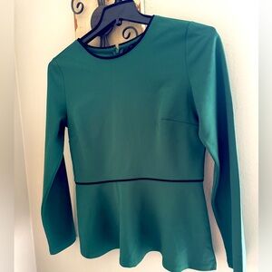 Ann Taylor Pine Green Long Sleeve Peplum
Blouse with Black Trim Size Small